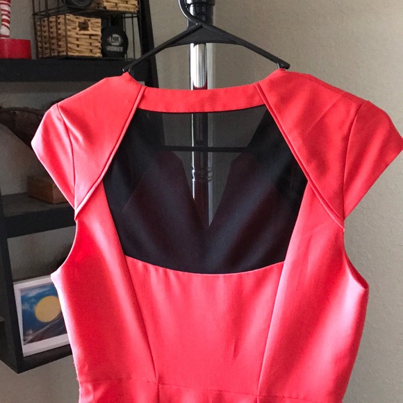 Jessica Simpson size 2 - Picture 2 of 4